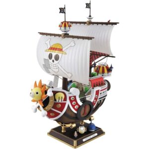 figura model kit red force one piece 15cm (cópia)